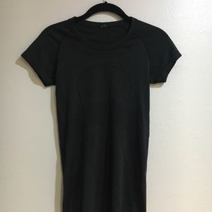 Lululemon black short sleeve
